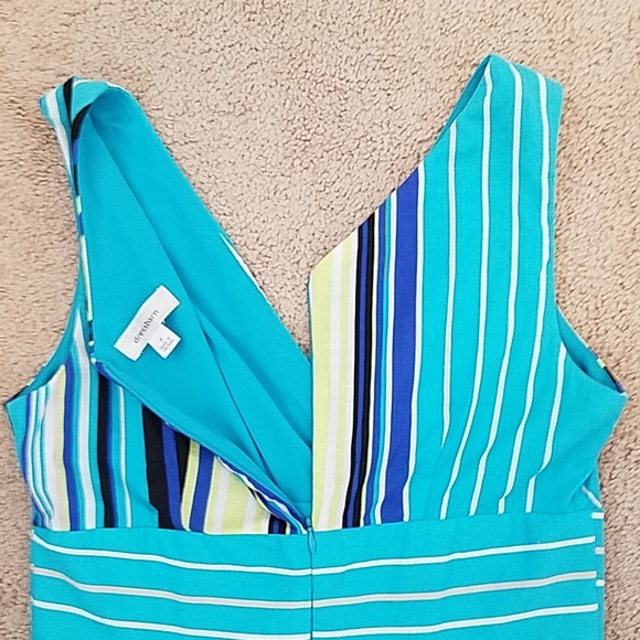 Classy Tea Length Dress - Picture 5 of 6